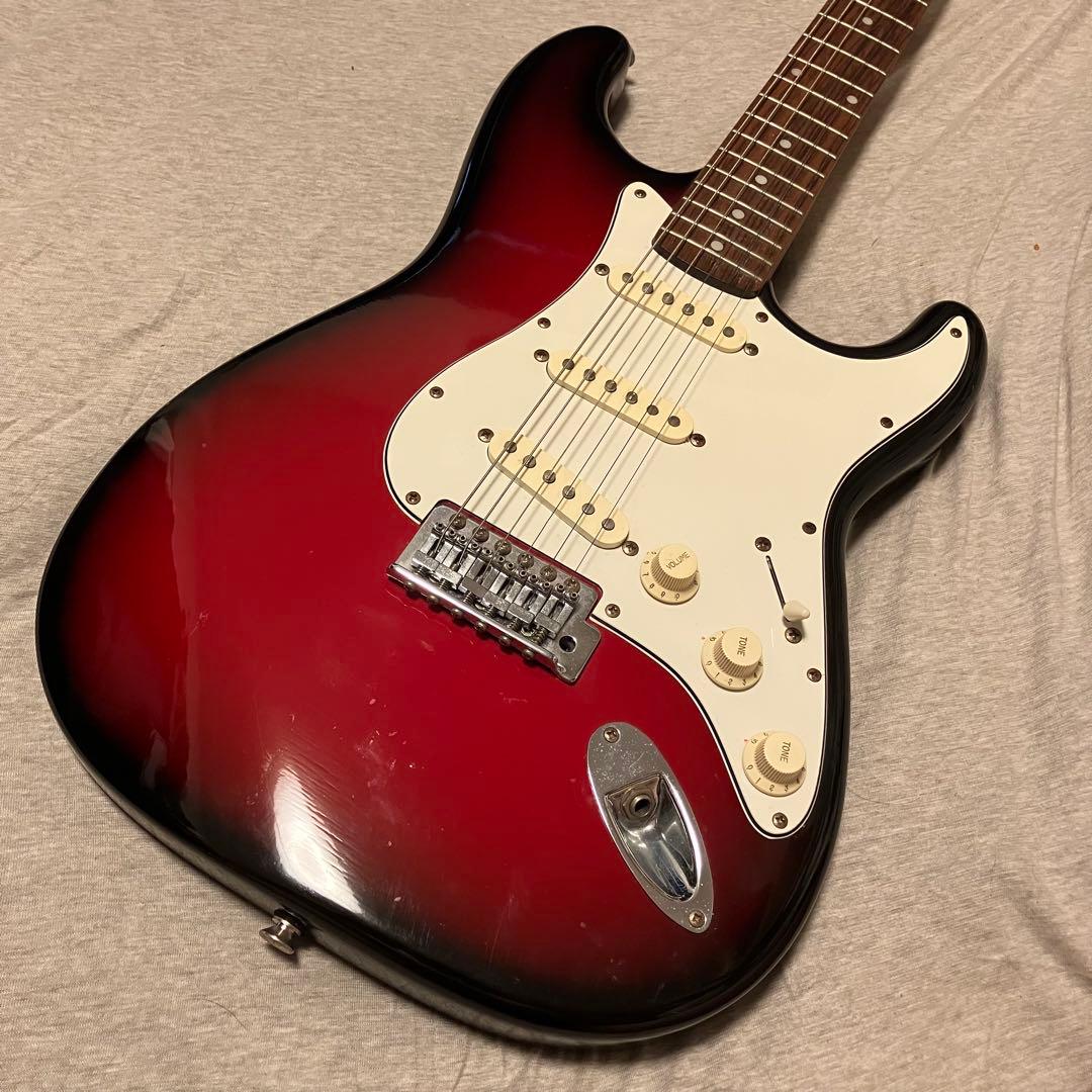 【CLUB JUNO】ストラトタイプ エレキギター レッドサンバースト