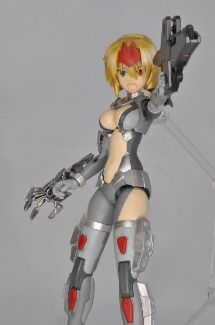 【30MS】バンダイ　アルカ=カルティー　ミリタリーテイスト　全塗装完成品