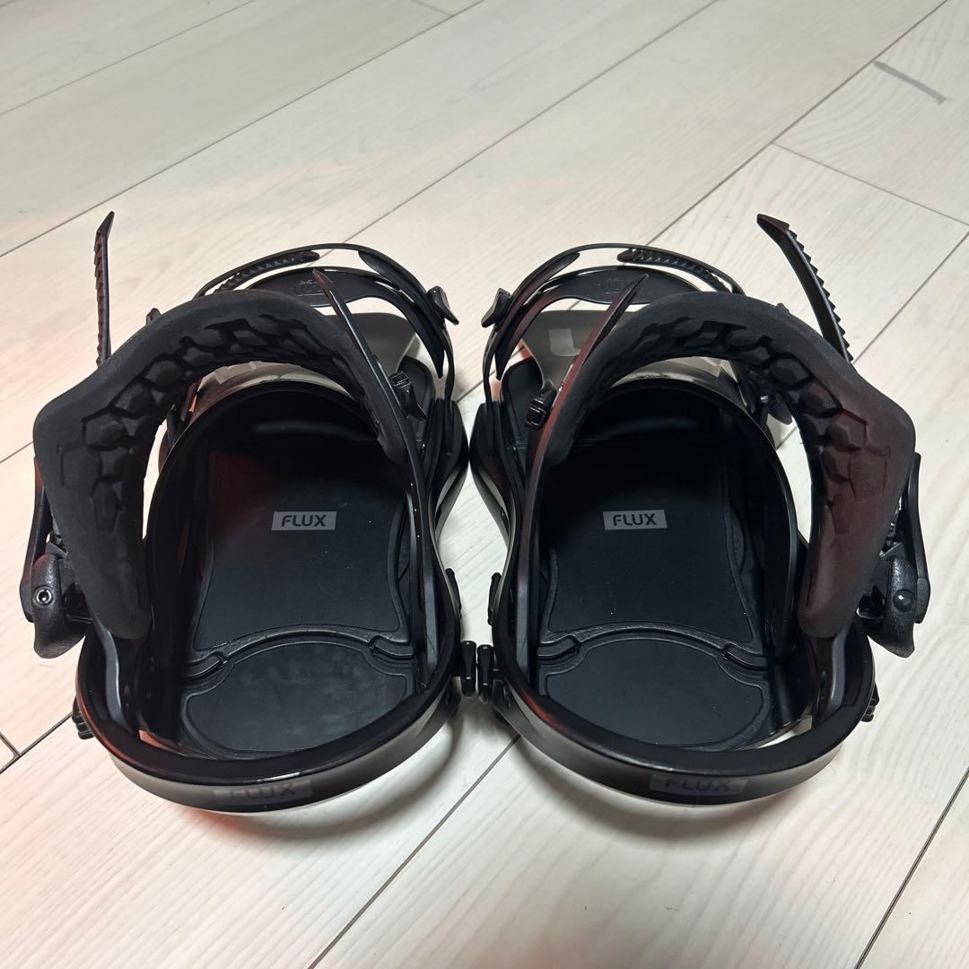 FLUX ブラック ビンディング