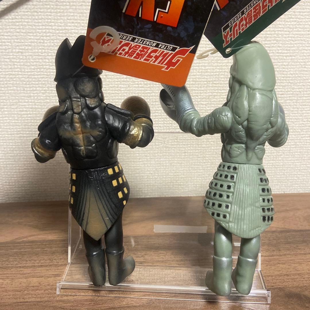 バルタン星人　ソフビ　タグ付き　【７種セット】