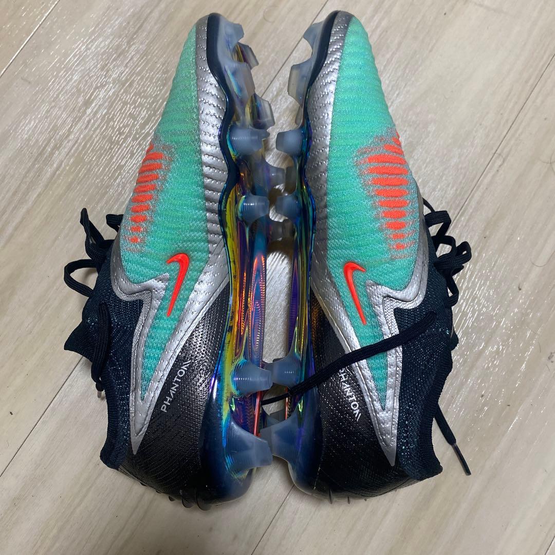 Nike Phantom サッカーシューズ
