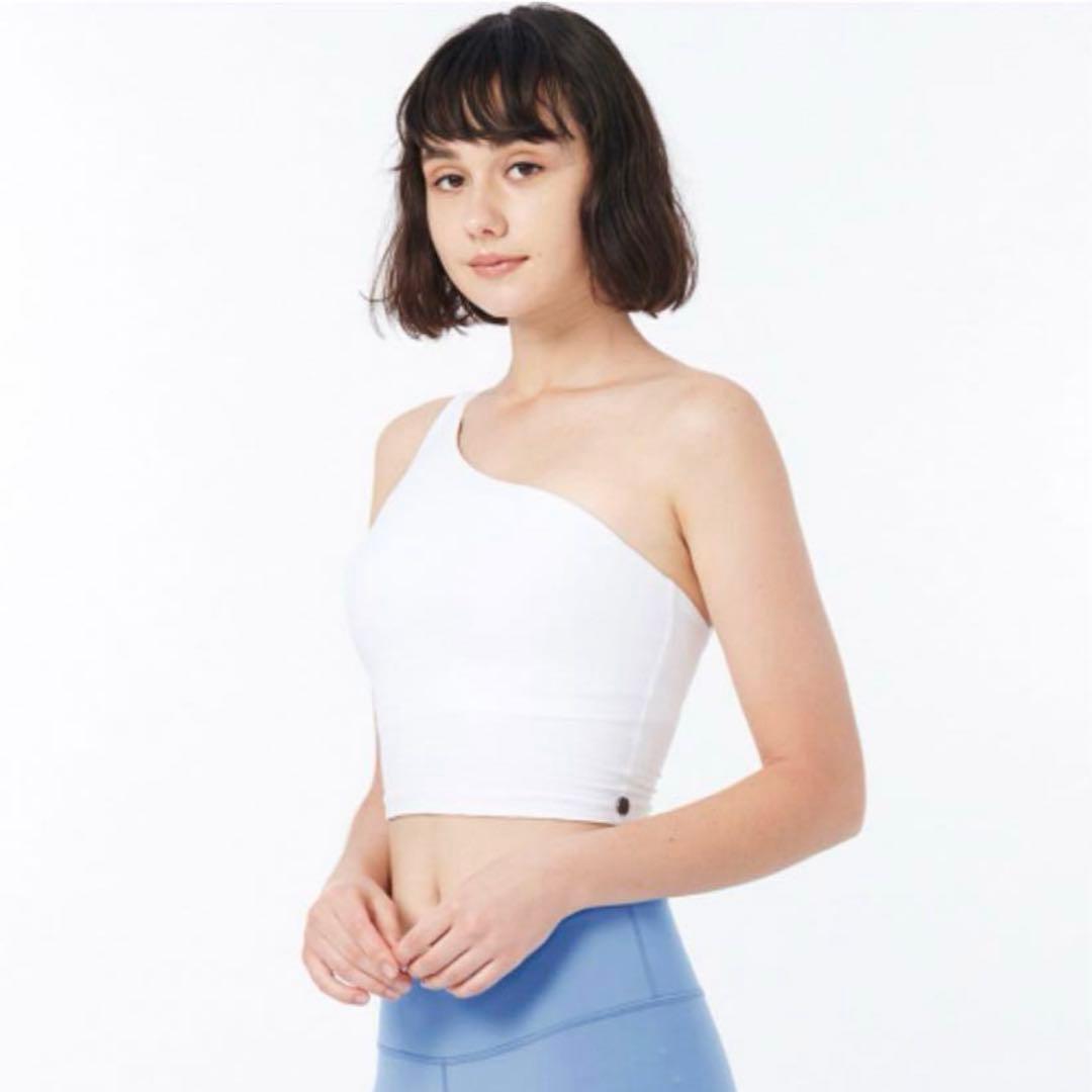 hapico　easy yoga 廃盤モデル ワンショルショートブラトップ