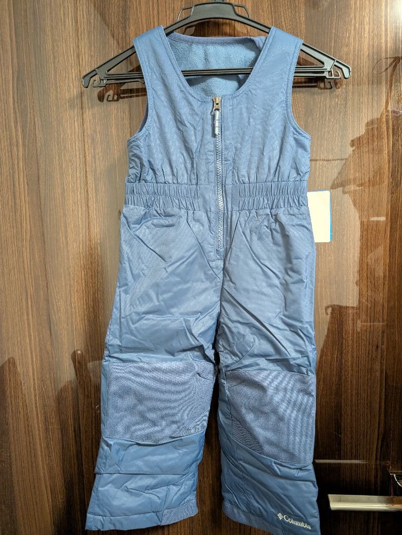 新品・未使用キッズスキーウェア上下セット