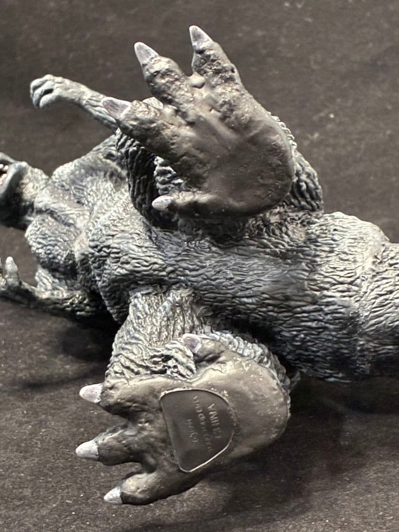 リペイント品 初代ゴジラ 怪獣 コンコルド社 ソフビ