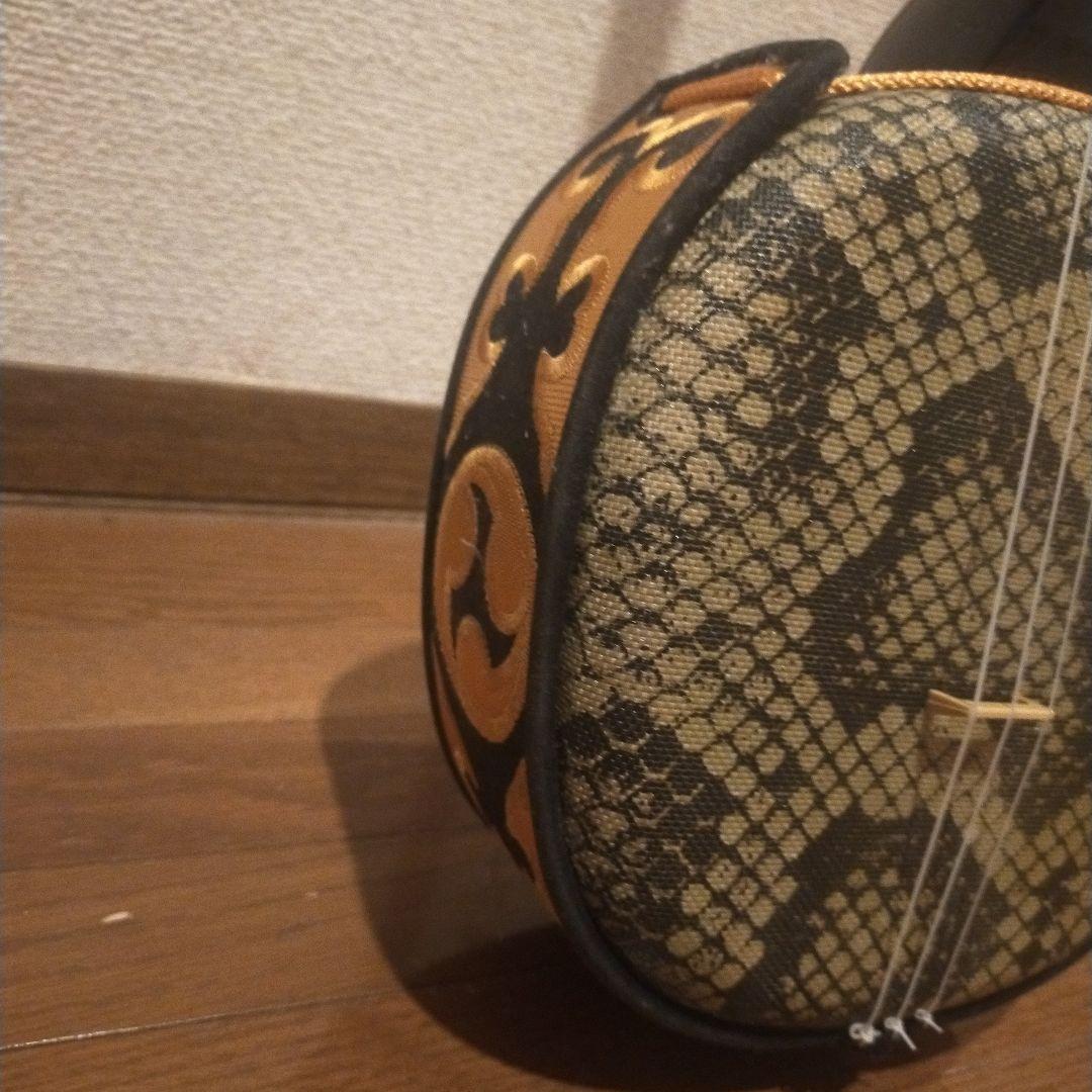 三線　沖縄　人工皮張り 　三味線　送料込み