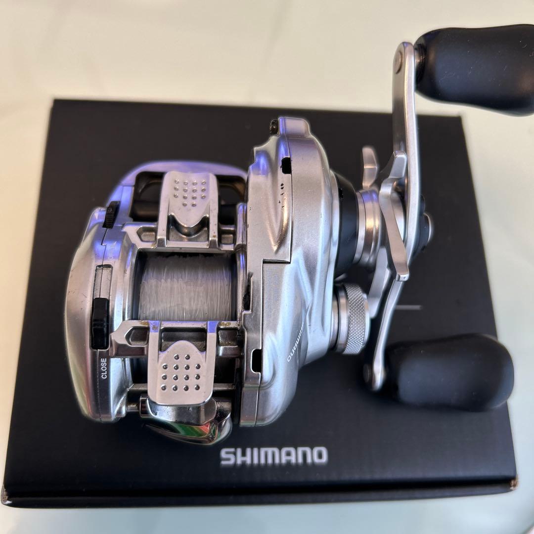 ワーム　ルアー　フック　フックケース　リール　16メタニウム　バス釣り引退セット