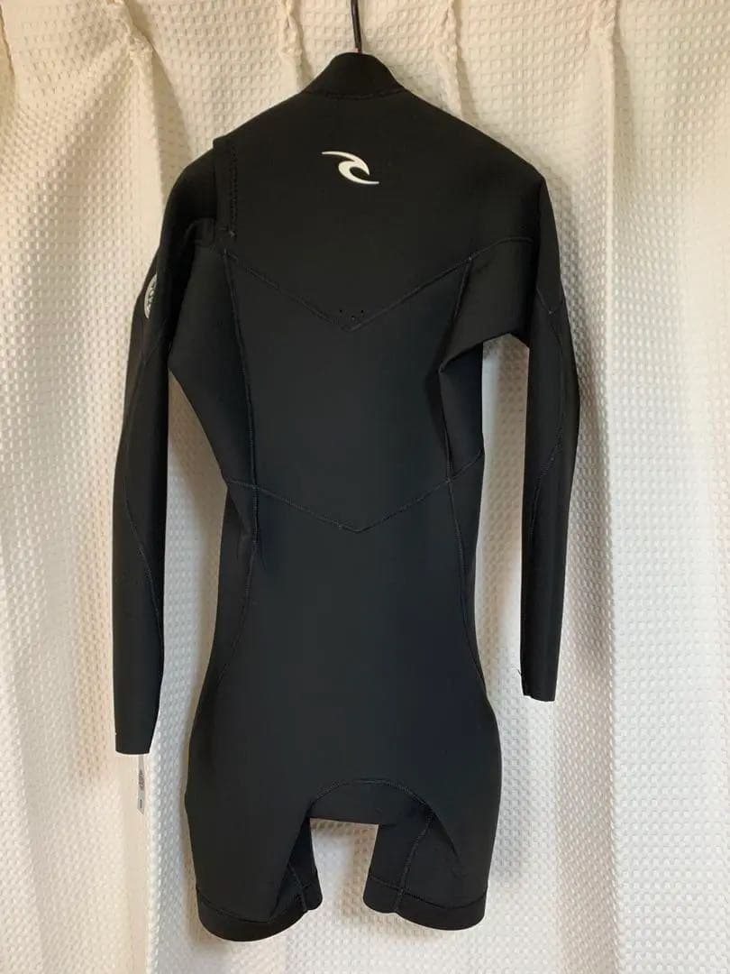 リップカール　ウエットスーツ　ロングスリーブスプリング　Sサイズ