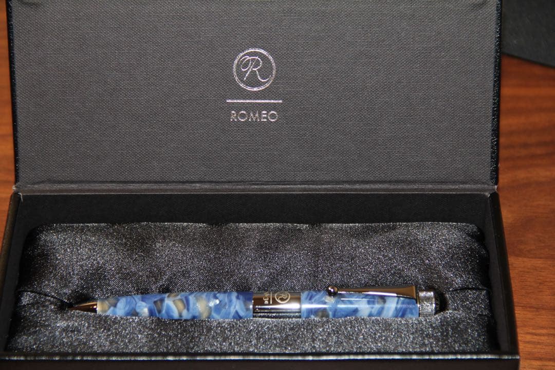 伊東屋ROMEO No.3 エレメント　太軸　ロメオ　ナンバー3