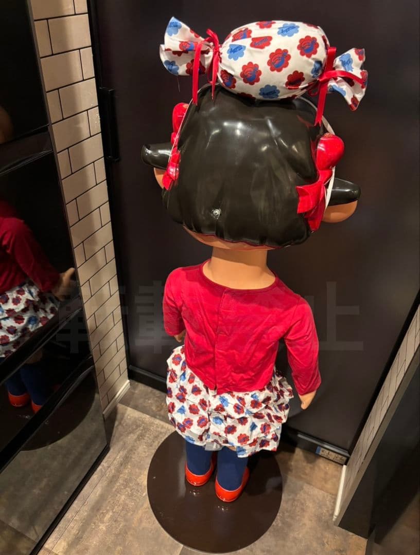 不二家 店頭ペコちゃん ほっぺの赤いペコちゃん 等身大