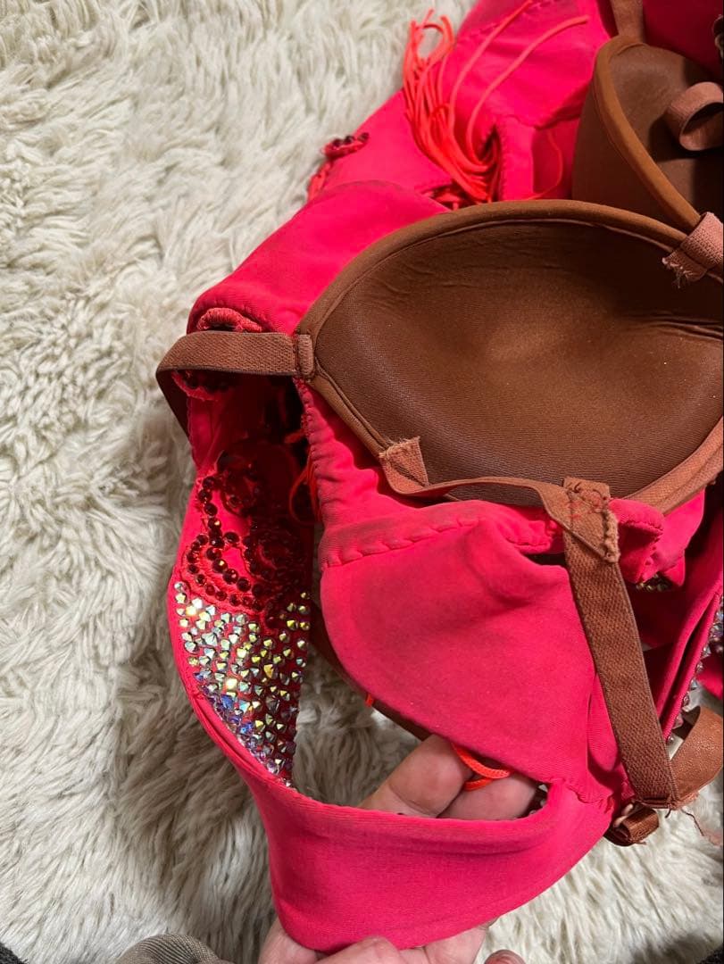 私の誕生日お値引き⭐️赤いフリンジ　ラテンドレス