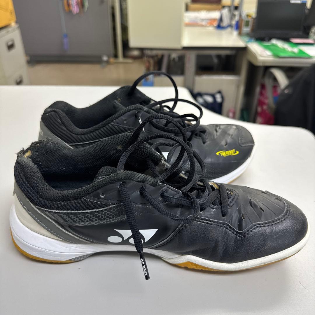 ヨネックス　バドミントンシューズ　65Z 黒　27.0