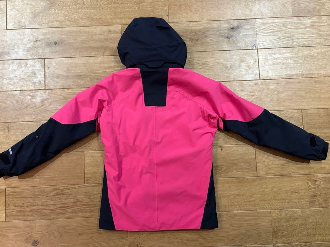 DESCENTE デサント　スキー　スノーボード　ウェア　Mサイズ