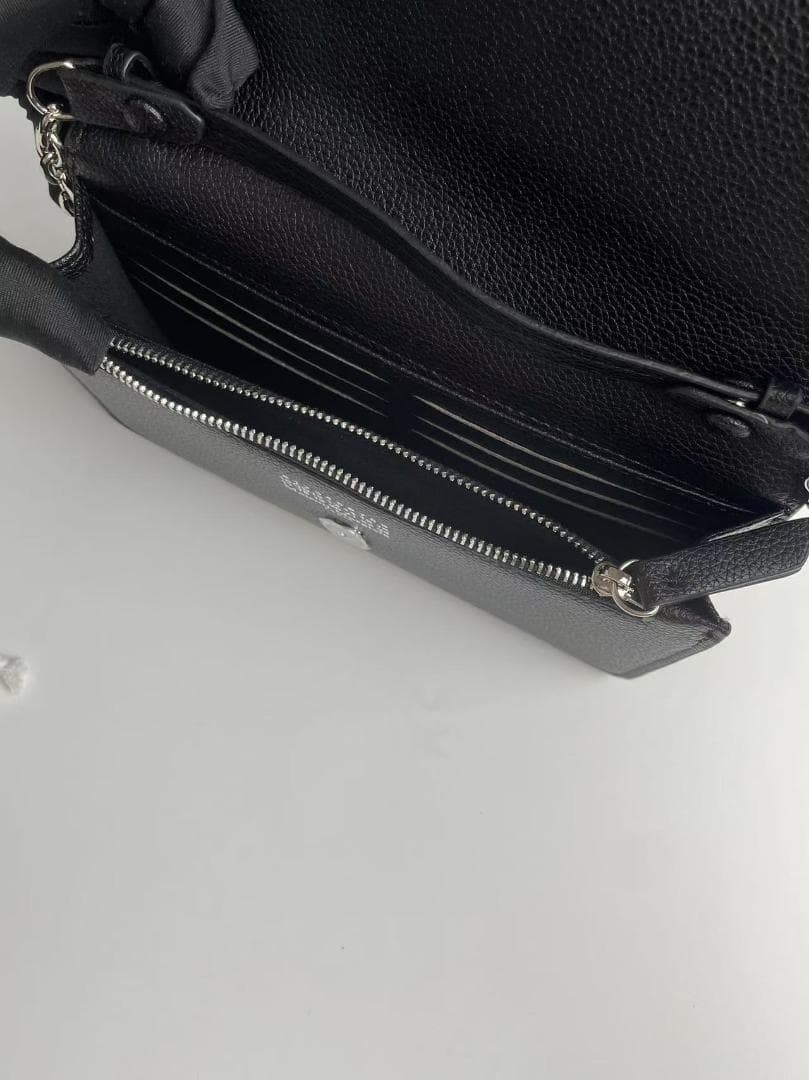 Madison Margielaチェーンウォレット