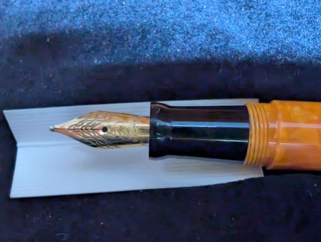 万年筆 デルタ ドルチェビータ ミニ