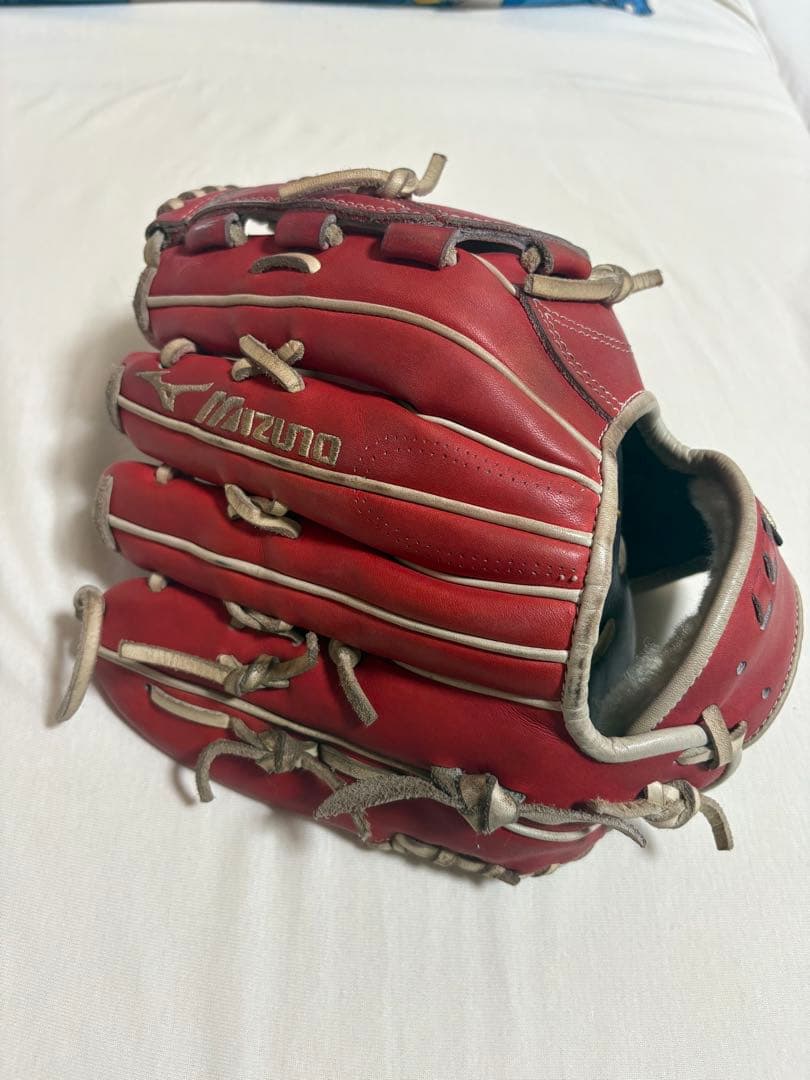 『期間限定値下げ』千葉ロッテマリーンズ　岩下大輝選手　支給品　実使用グローブ