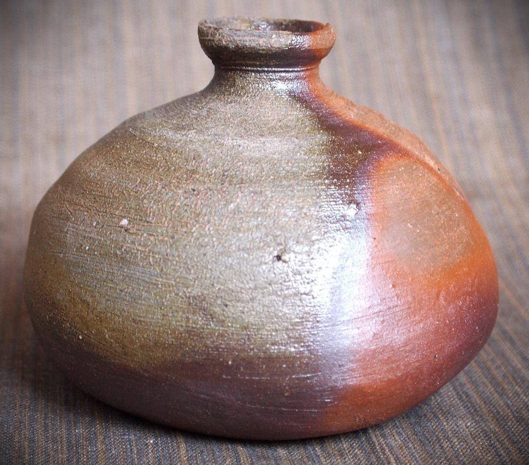 人気作家★中村和樹【師：中村真・中村六郎】★備前【窯変】徳利★共箱・布