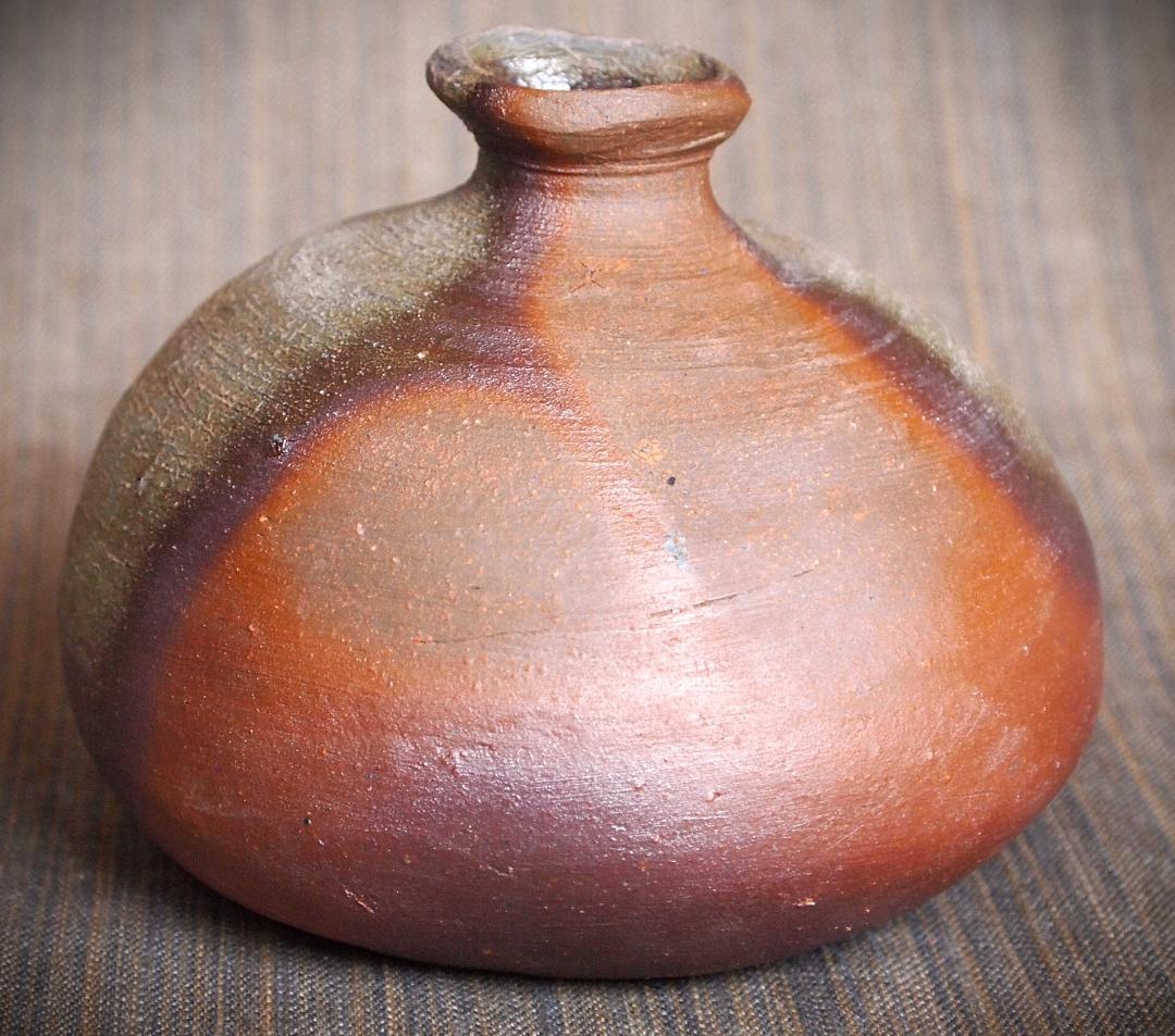 人気作家★中村和樹【師：中村真・中村六郎】★備前【窯変】徳利★共箱・布