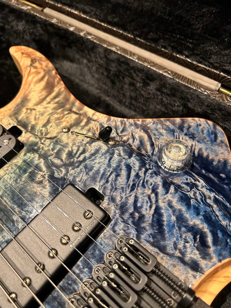 Acacia guitars MEDUSA 7弦ヘッドレス