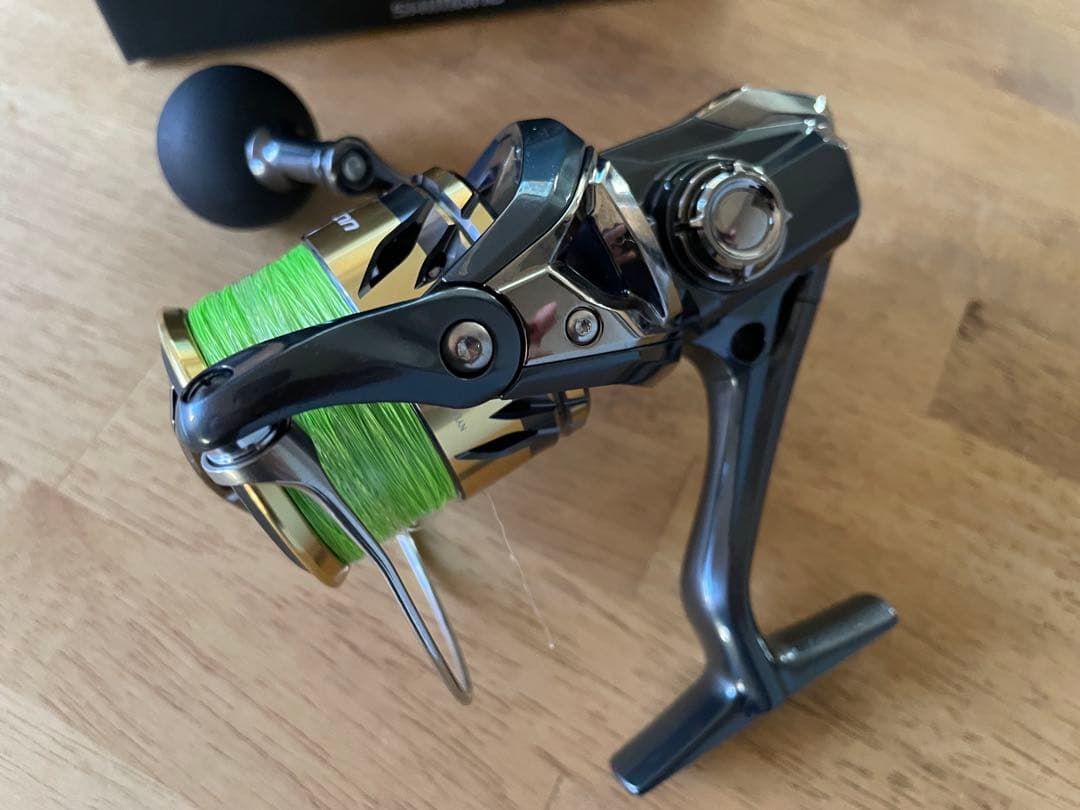 SHIMANO ULTEGRA C5000XG スピニングリール