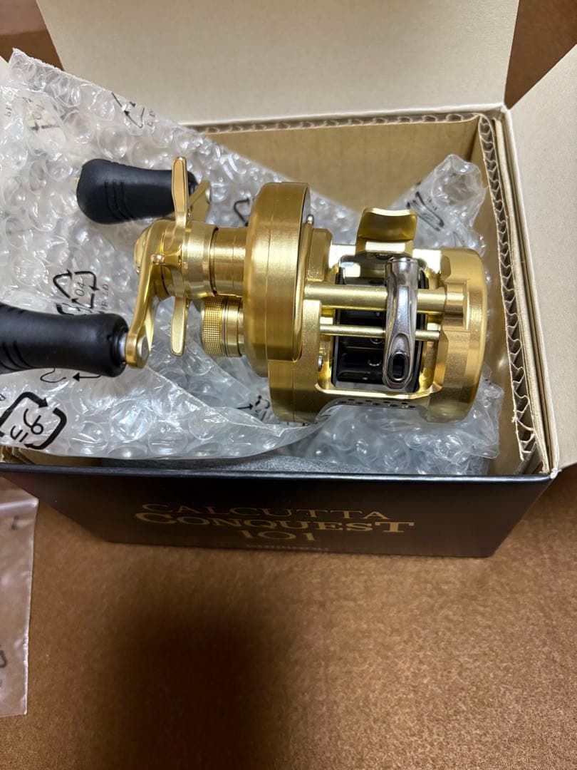 リール SHIMANO CALCUTTA CONQUEST 101