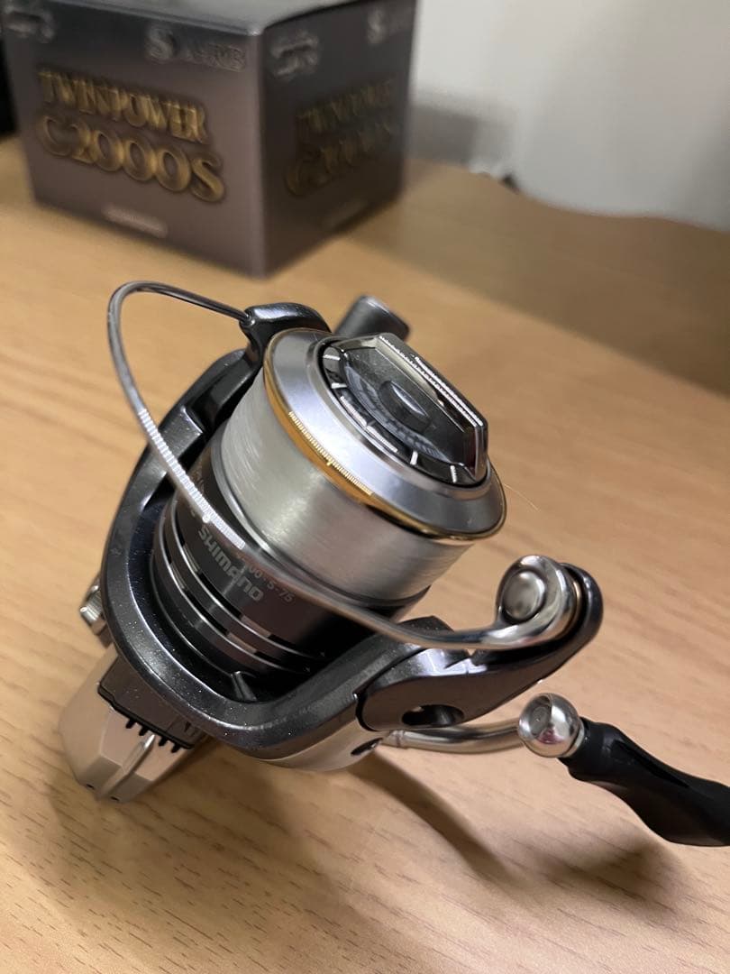 【極上】08ツインパワー C2000S スピニングリール