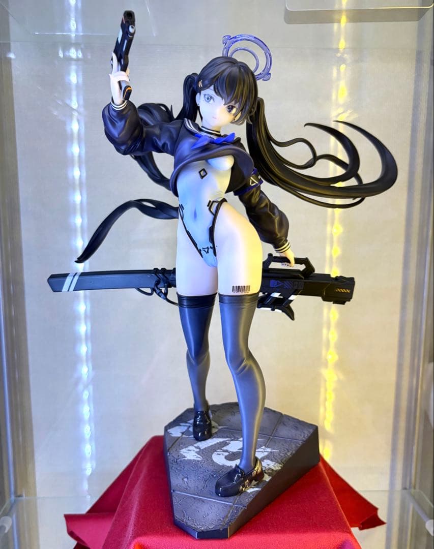 Colors : Blue フィギュア