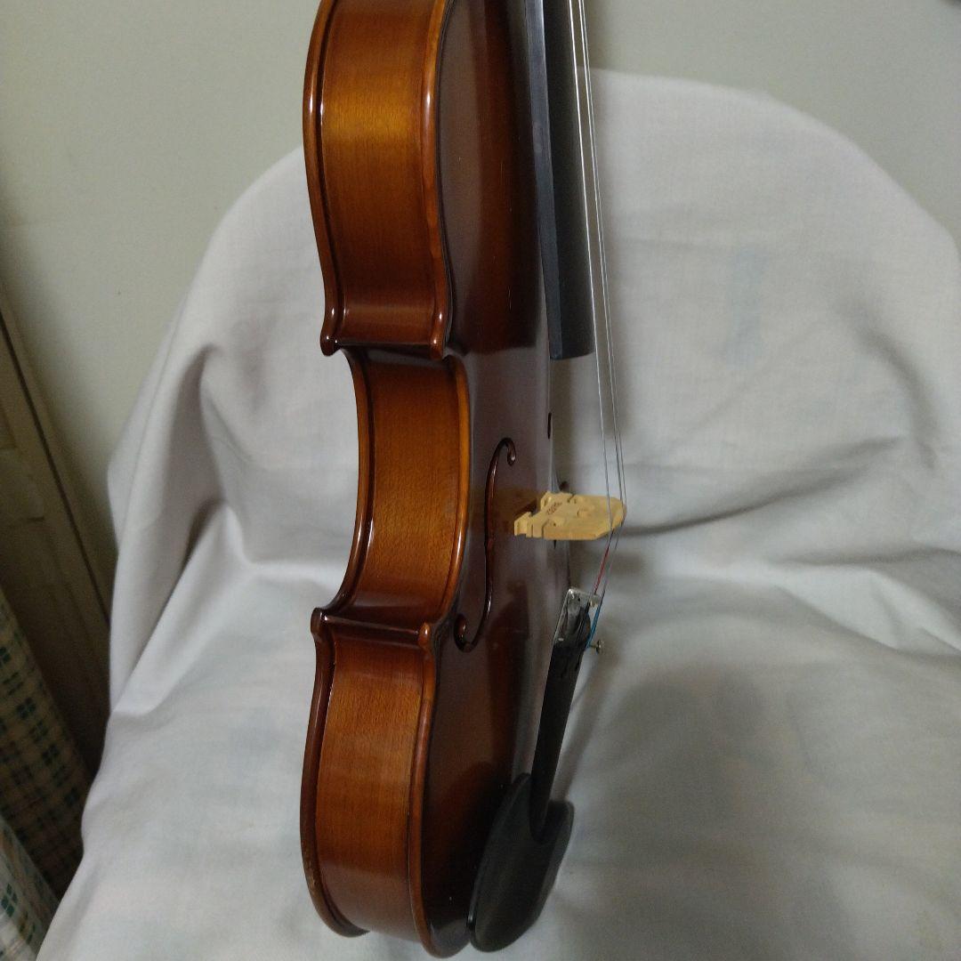 ♥大特価♥ユニバーサルバイオリン4/4NO.100♥弓ケース松脂付き