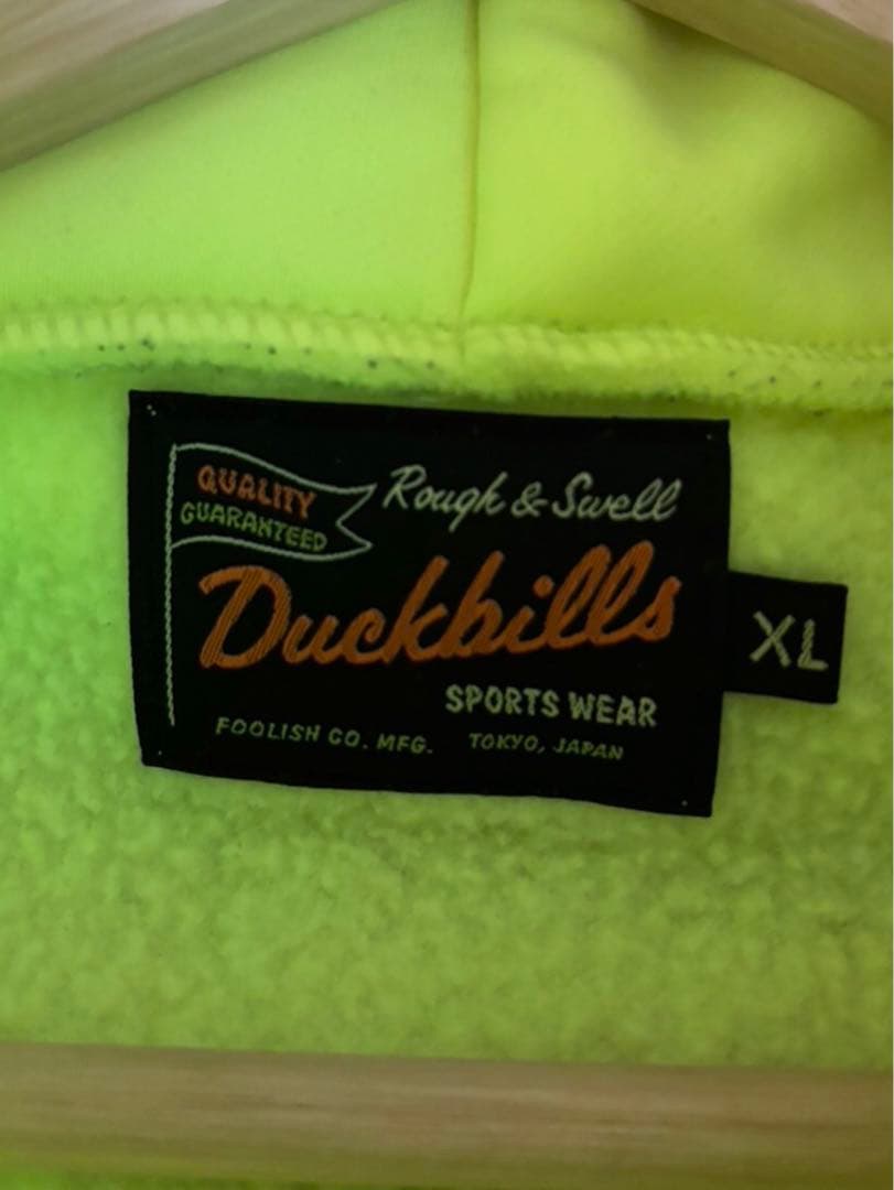 健*康様 rough&swell ラフアンドスウェル パーカー ネオンカラー X