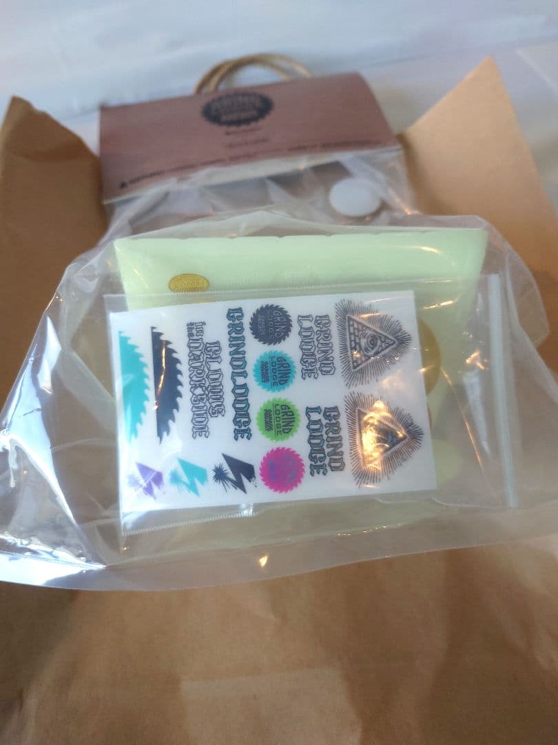 GRINDLODGE Lodge-kun フィギュア 蓄光　グラインドロッヂ