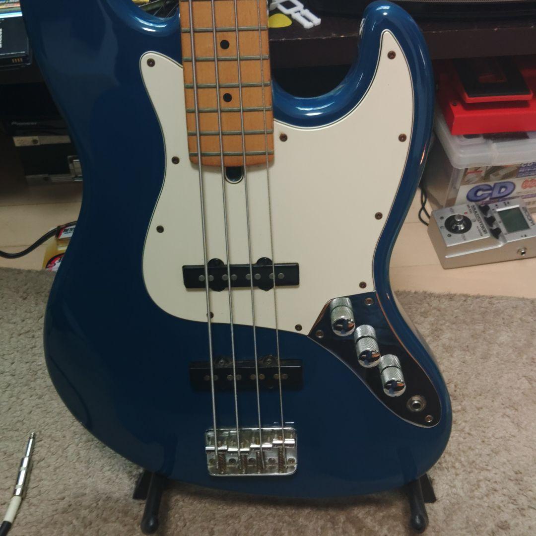 Bacchus エレキベース 青