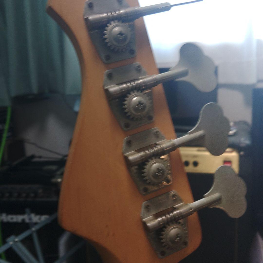 Bacchus エレキベース 青