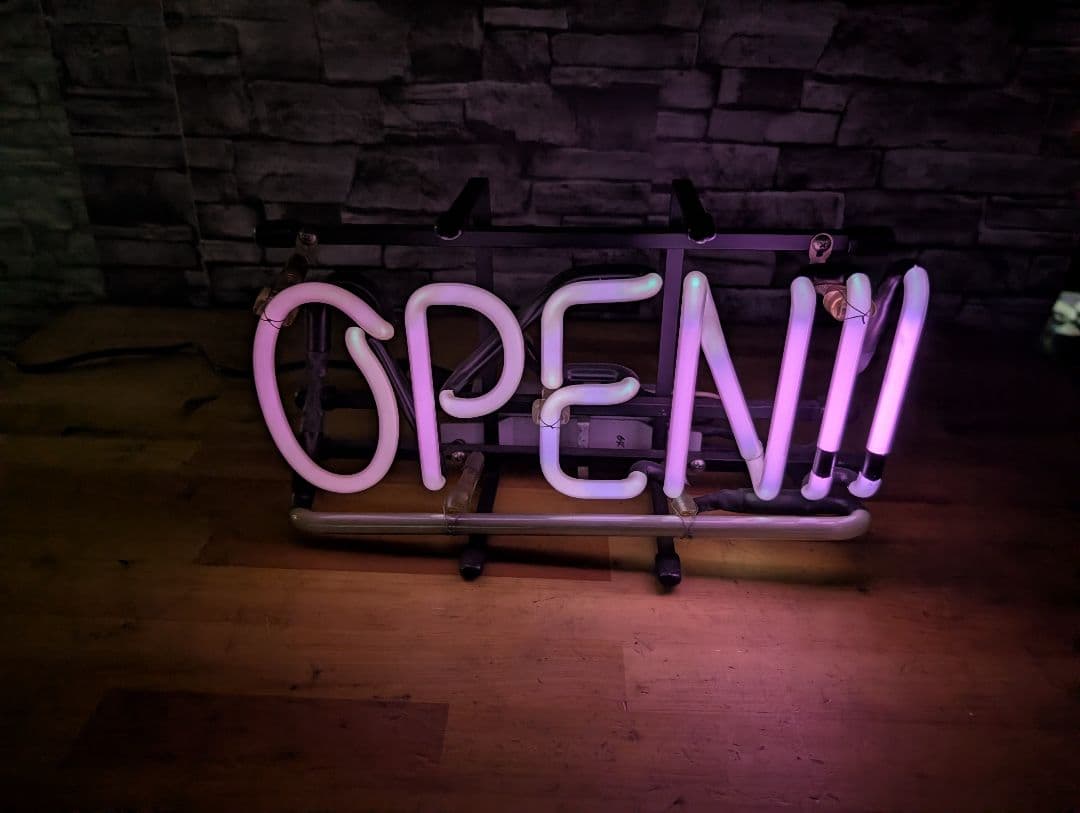 ネオン看板 OPEN