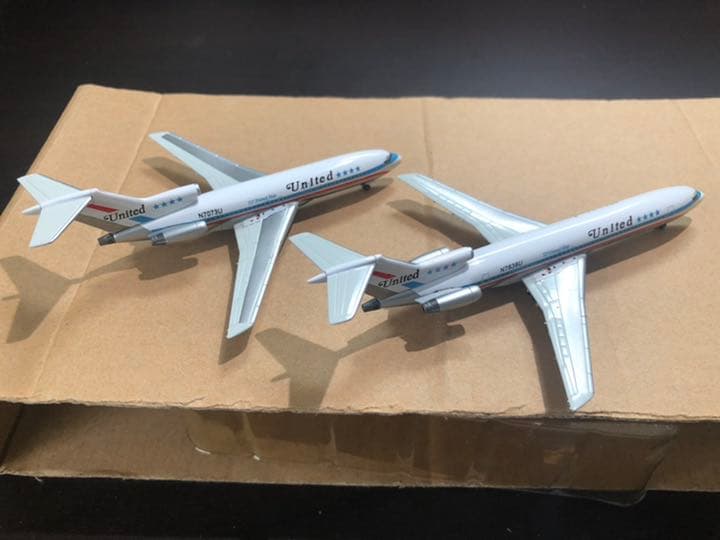 航空機・ヘリコプター 1/400 B727 UNITED AIRLINES FRIEND SHIP
