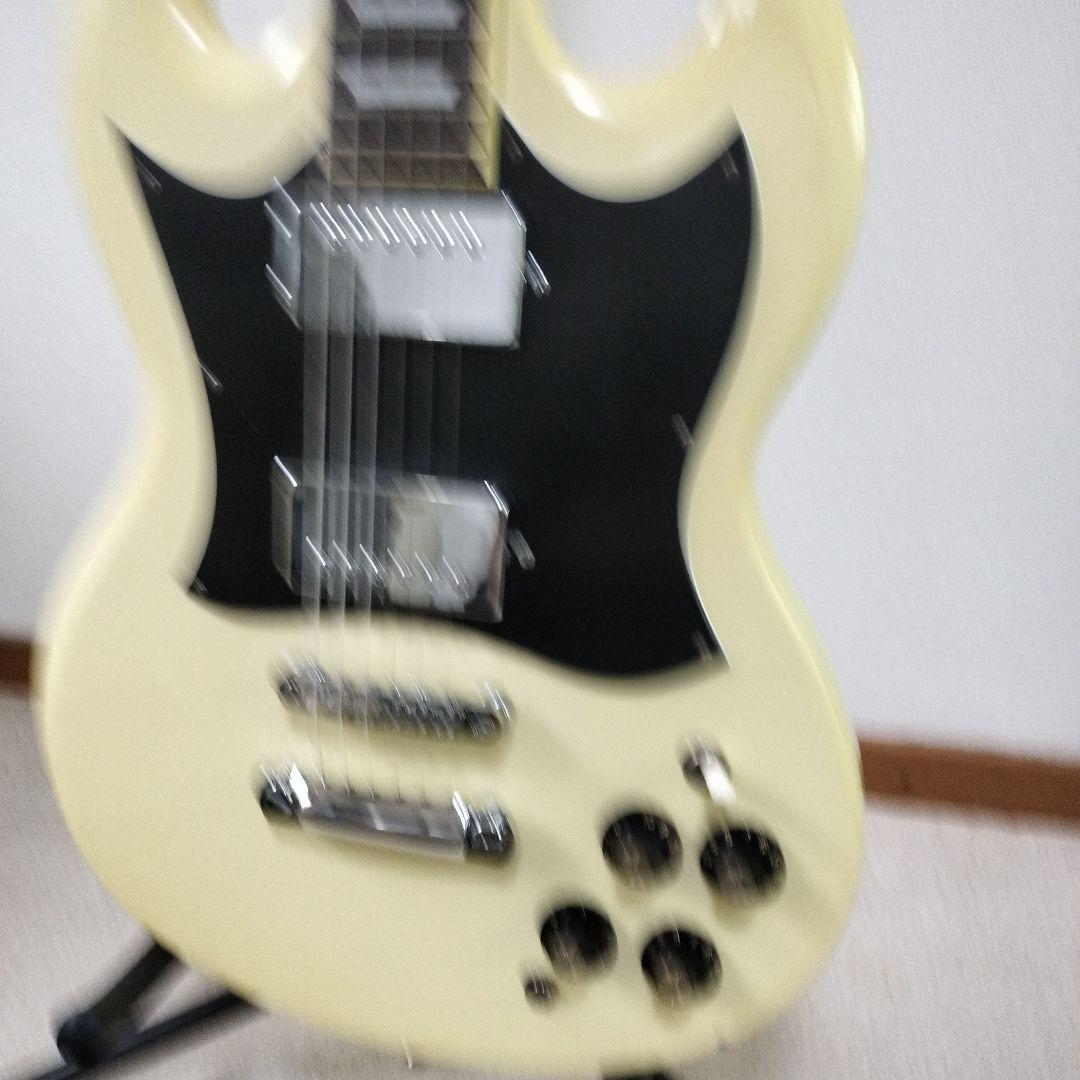 ハートマン　HEARTMan　ビザールSGギター