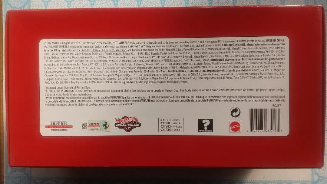 ミニカー Hot Wheels 458 Italia GT2 1/18