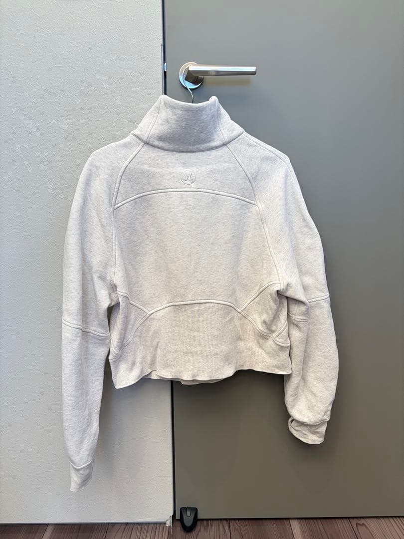 【超人気】ルルレモン　Scuba half zip hoodie