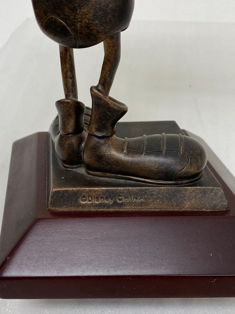 3-2702 ディズニー グーフィー 体操ポーズ ブロンズトーン 彫像 置物