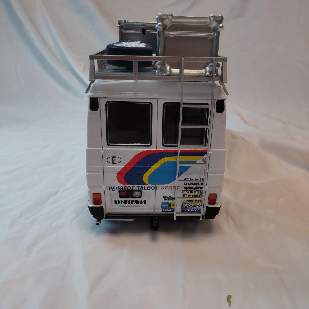 1/18 イクソ　フィアット 242 プジョー仕様　サポートカー
