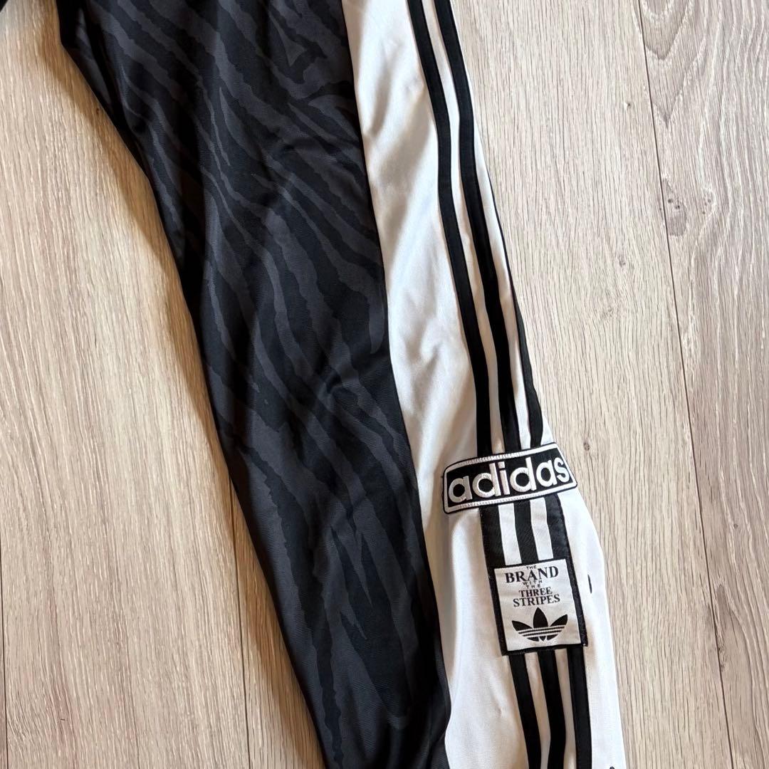 アディダス オリジナル グラフィック アニマル アディブレイク ジャージ　黒