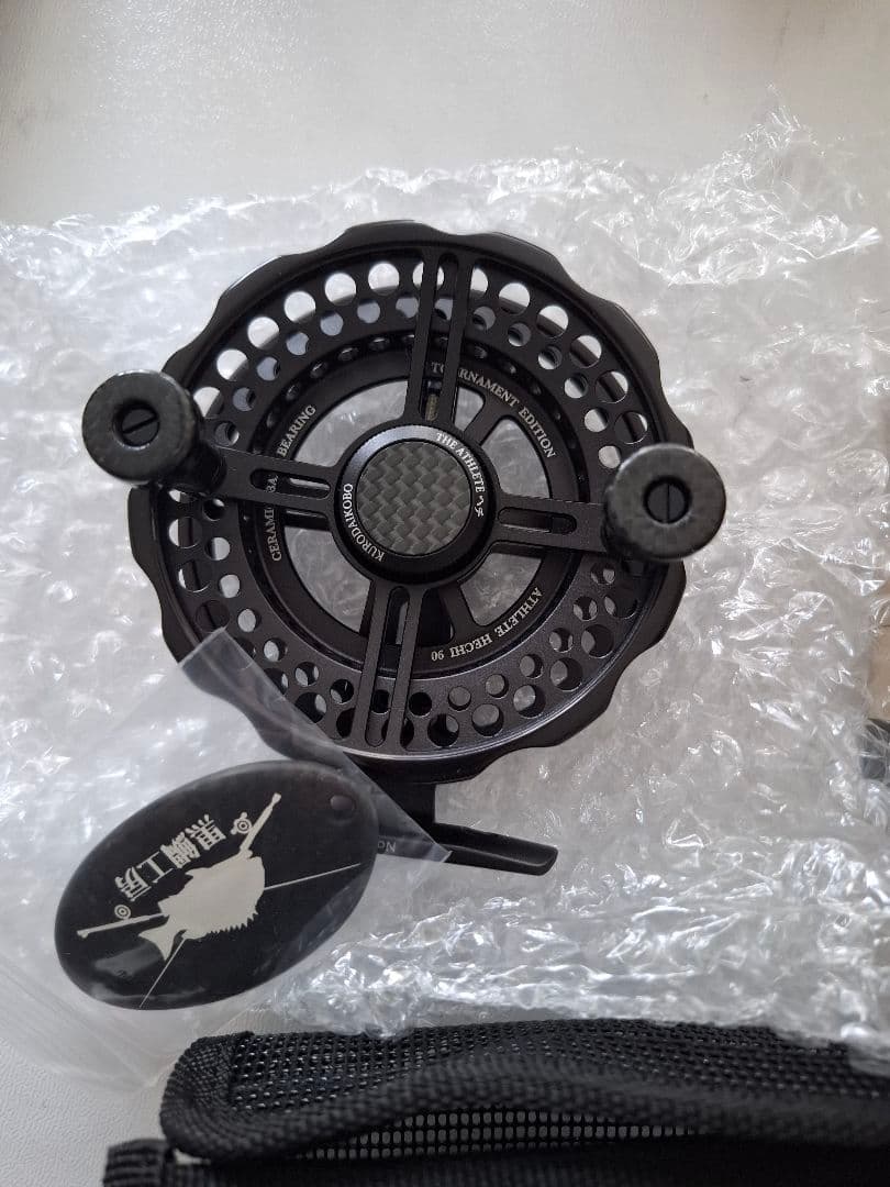 Theアスリートヘチ90W-BLACK フィッシングリール　シリアルナンバー1桁