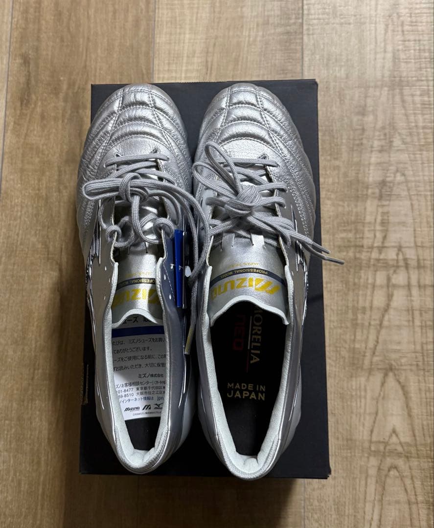 【新品】限定カラー　ミズノ　モレリア ネオ4 JAPAN 26.0