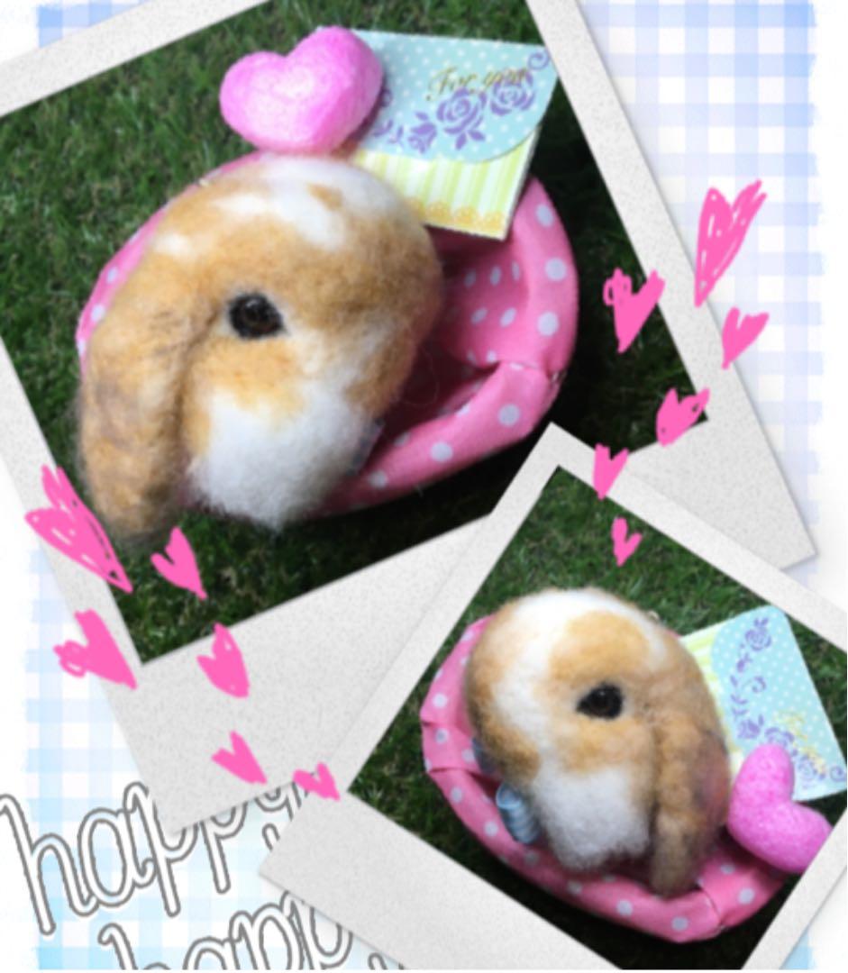 桜那様　うさぎ羊毛フェルトストラップ