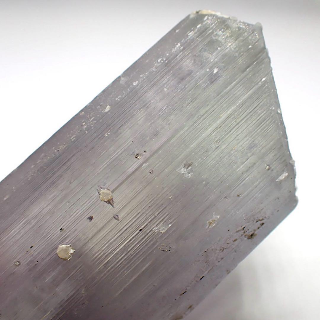 【アフガニスタン産】スポジュメン(クンツァイト)