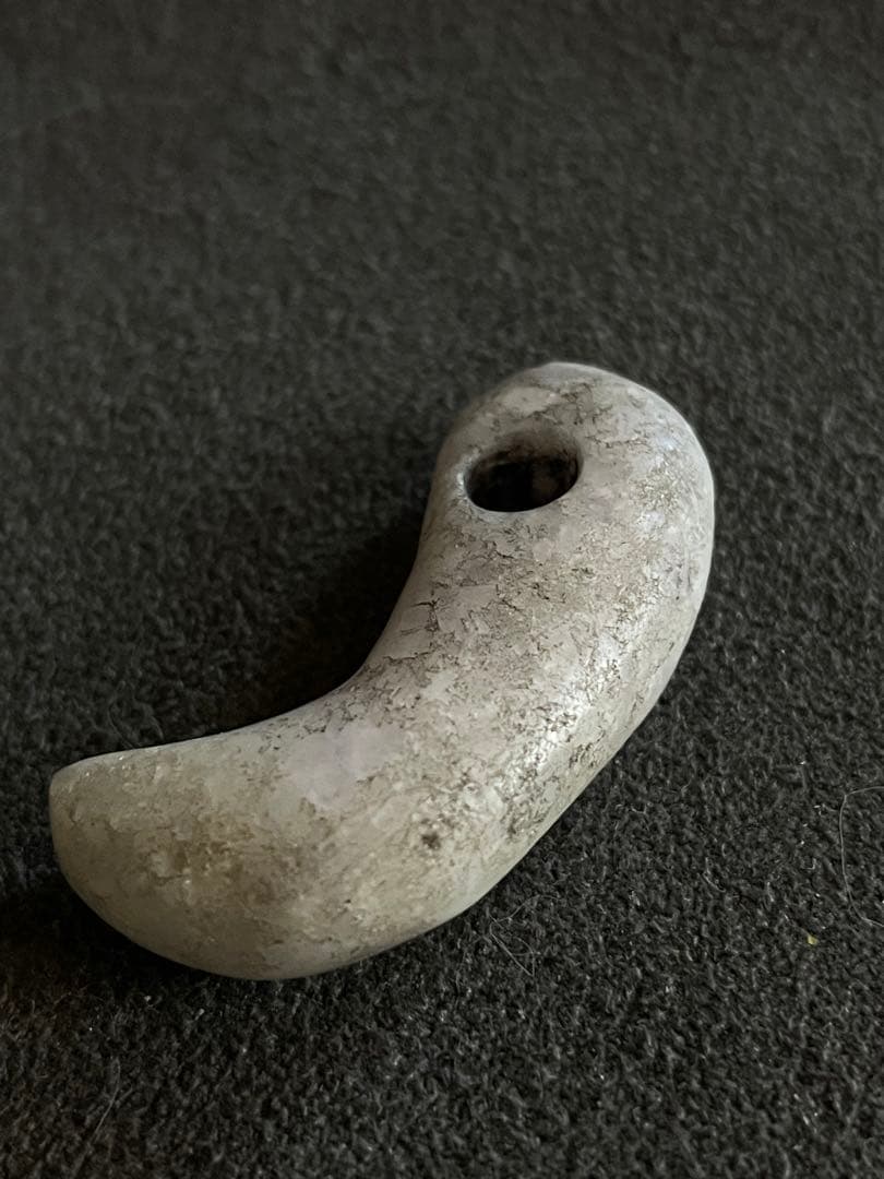 縄文～弥生時代　勾玉　翡翠　氷翡翠　出土品