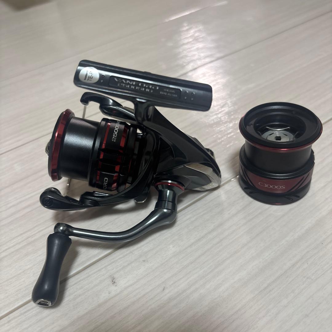ヴァンフォード　2500shg+セフィアXR c3000sスプール