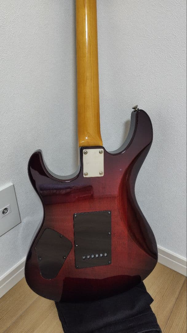 Yamaha PACIFICA 611 エレキギター