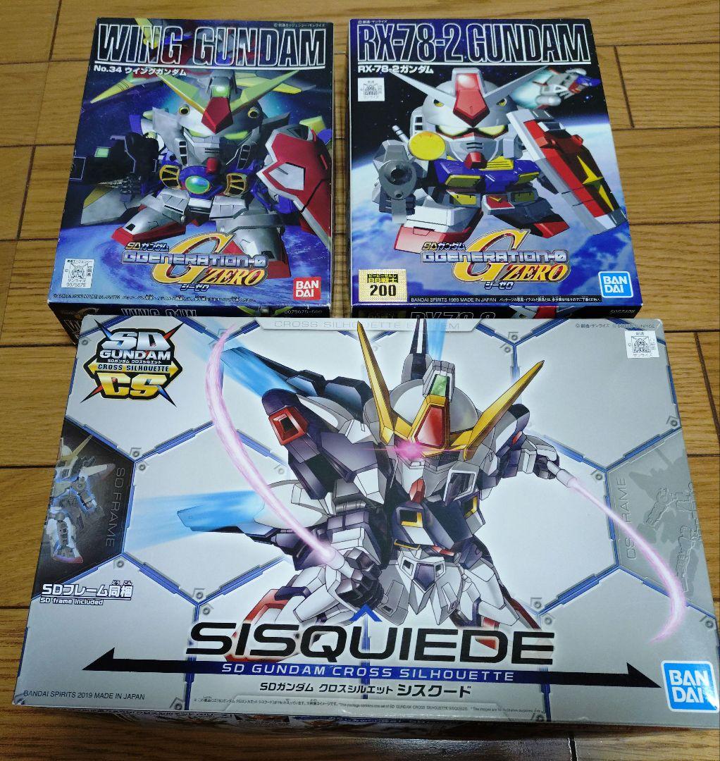 SDガンダムプラモ未組み立てセット　オマケ付き