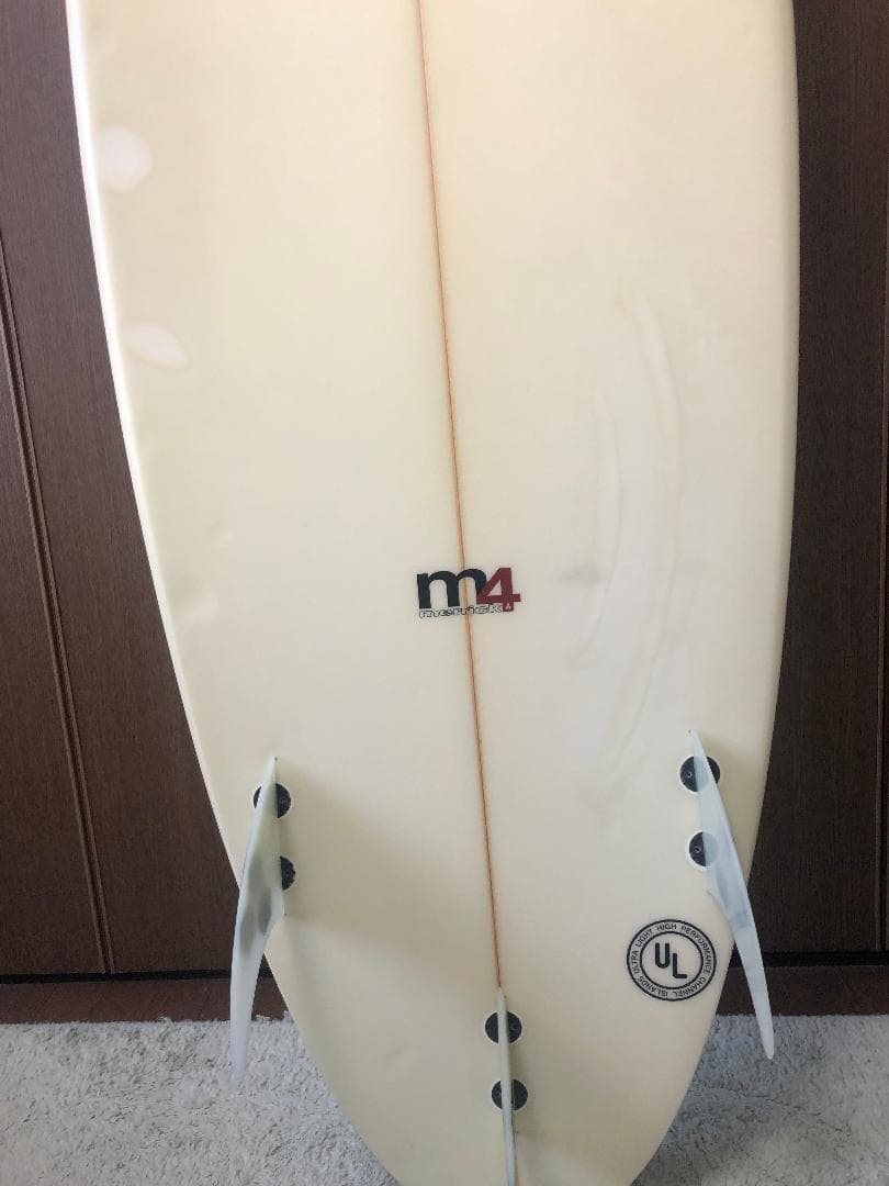 アルメリックｍ４　サーフボード