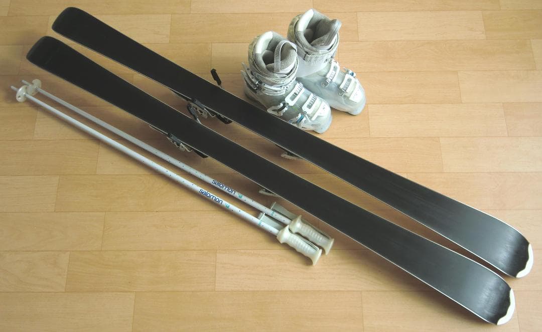 ■■送料無料■サロモン■女性用スキーセット■板151靴24-24.5■メンテ付■