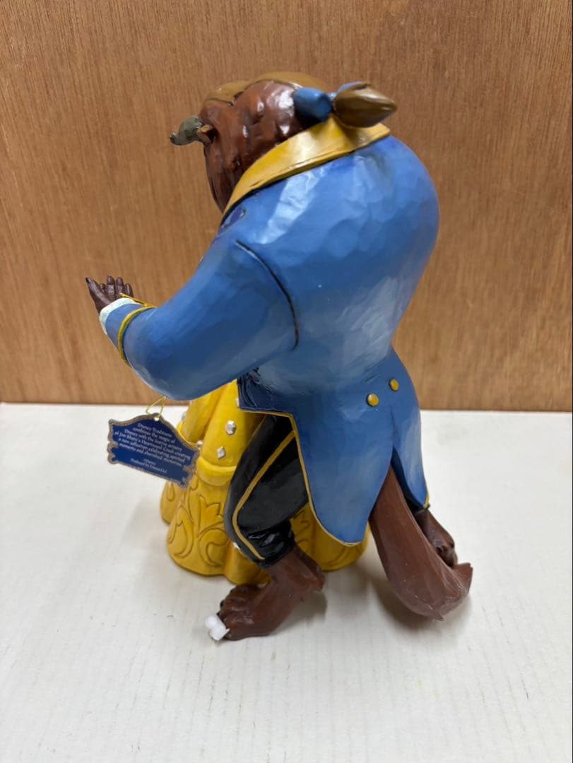 ディズニーショーケース 美女と野獣 大きなフィギュア